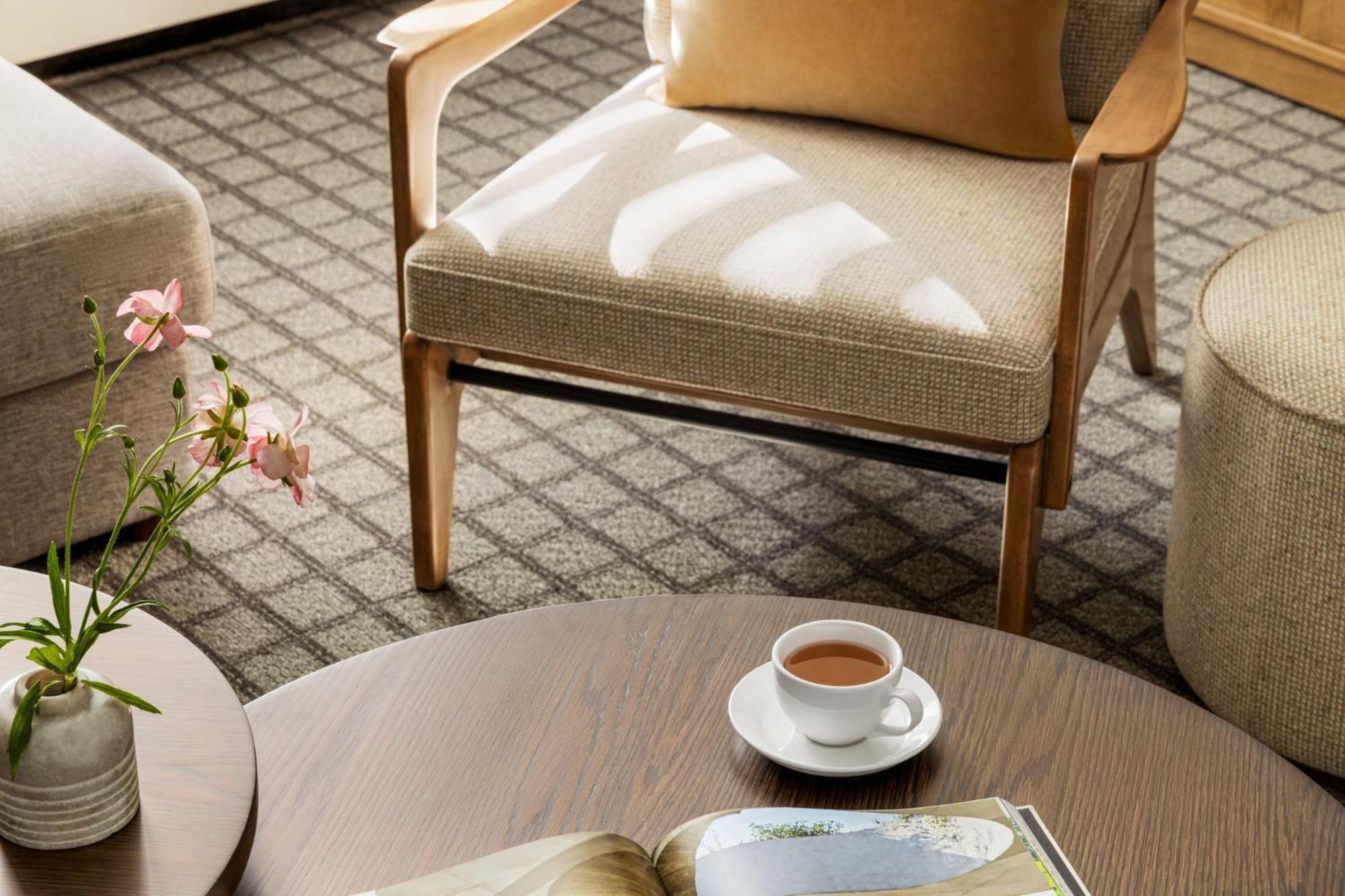 คราวน์ พลาซา หลุยส์วิลล์แอร์พอร์ต เคนทักกี เอ็กซ์โปเซ็นเตอร์ Hotel ภายนอก รูปภาพ